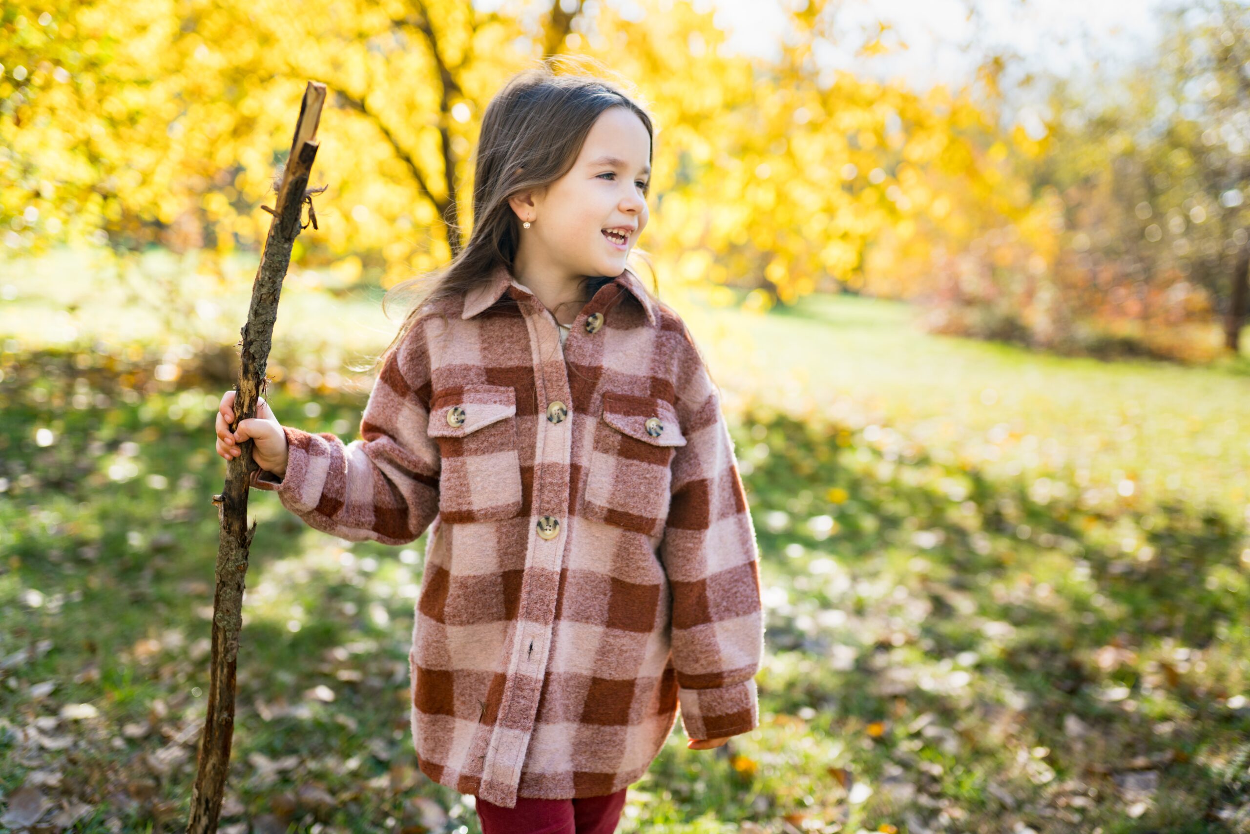 children-hiking-in-the-forest-2023-11-27-05-13-17-utc